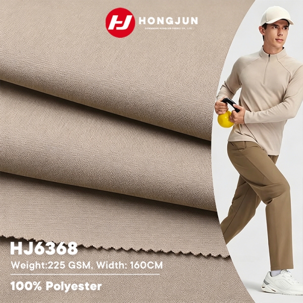 Direct Sale Thick 100% Polyester Fabric 225GSM Soft Warm Stretch for Men's Sportswear | product image